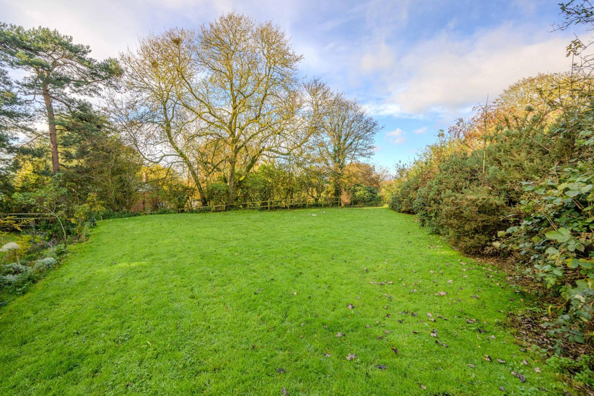 Country House With 7 Bedrooms And 3 Buildings Market Rasen Exterior photo